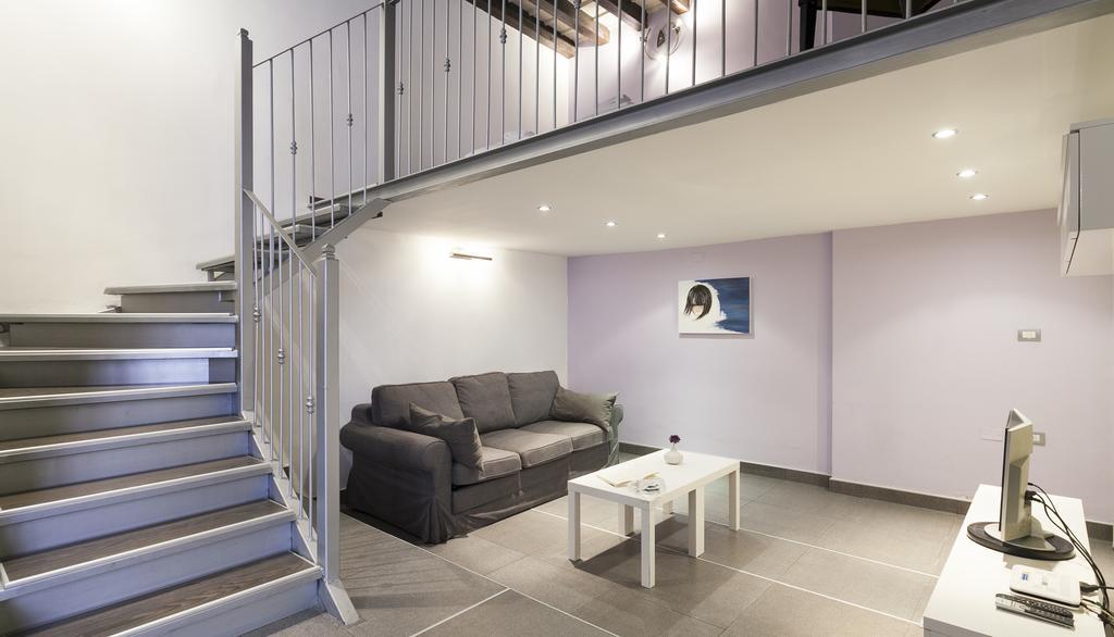 Italianway-Colombo 5 Apartment Milan Bagian luar foto